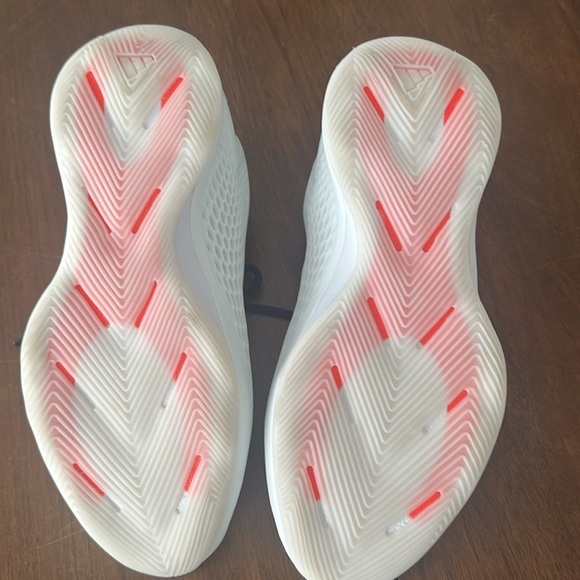 Adidas Anthony Edwards 1 Low Basketball Sneakers - Picture 4 of 5